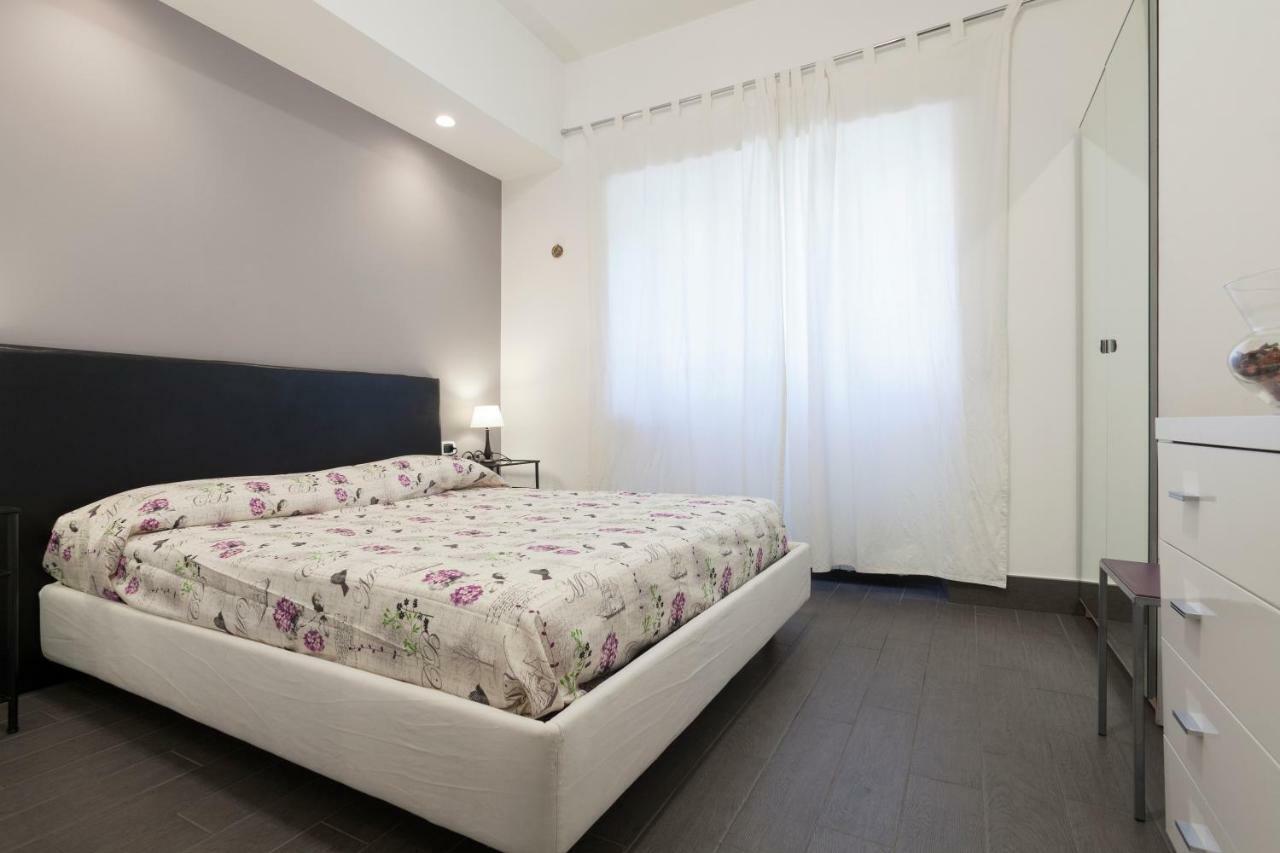 My Purple Apartment In The Center Of Рим Экстерьер фото